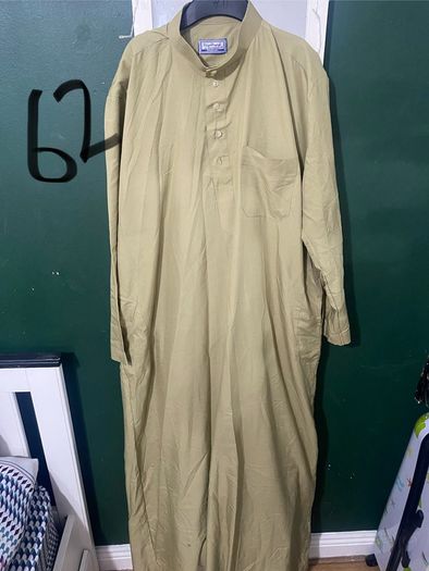 Islamic clothing - Thobes
