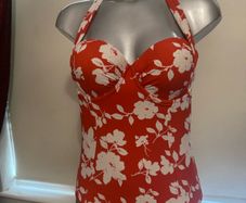 Very red floral halter neck swimsuit size UK12/14 EU40/42 cup UK36C EU80C Postage included