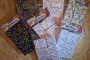 Assorted party gift boxes, 7 X packets available
