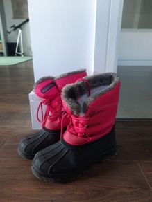 Girls mountain warehouse waterproof snow boots size UK3