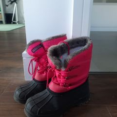 Girls mountain warehouse waterproof snow boots size UK3