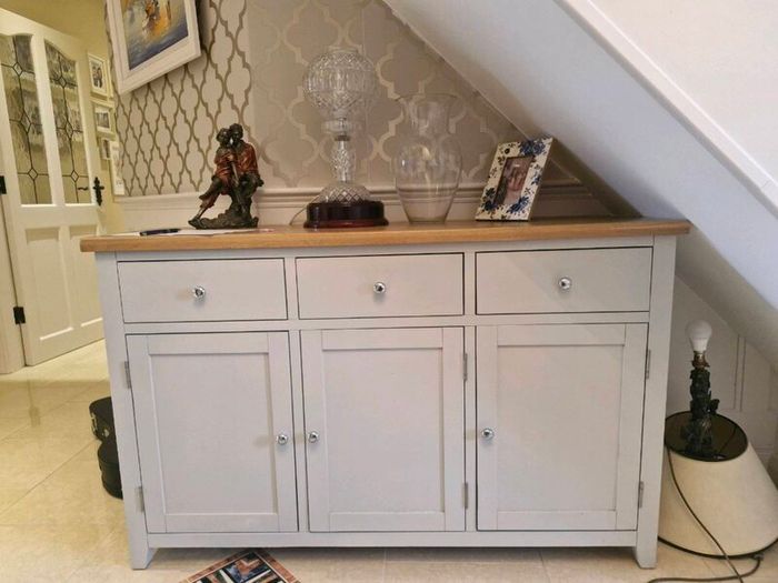 Sideboard