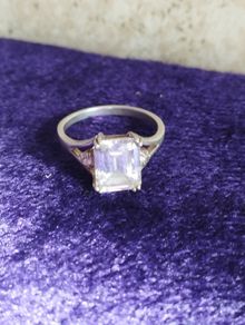 Beautiful 925 silver ring.