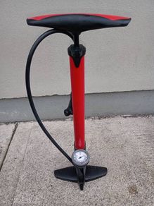 bicycle pump