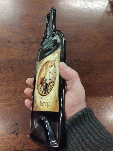 Glass Bottle advertising Fromage