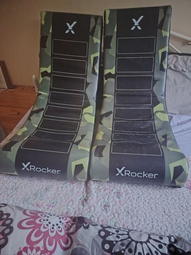 Rocker gaming chairs