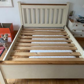 Wooden pine Bedroom Set - slatted double bed, chest of drawers and 2 side lockers