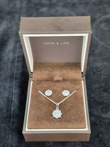 Ernest Jones Love & Life Sterling Silver Flower Necklace Earrings Set Boxed