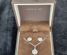 Ernest Jones Love & Life Sterling Silver Flower Necklace Earrings Set Boxed