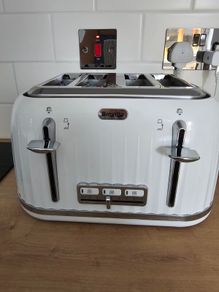 Breville 4 slice toaster