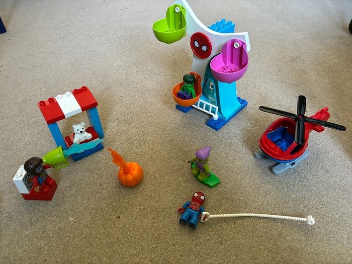 Duplo Spidey and his Amazing Friends Ferris Wheel 10963