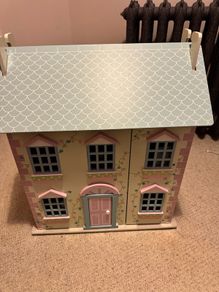 Kids Dolls House