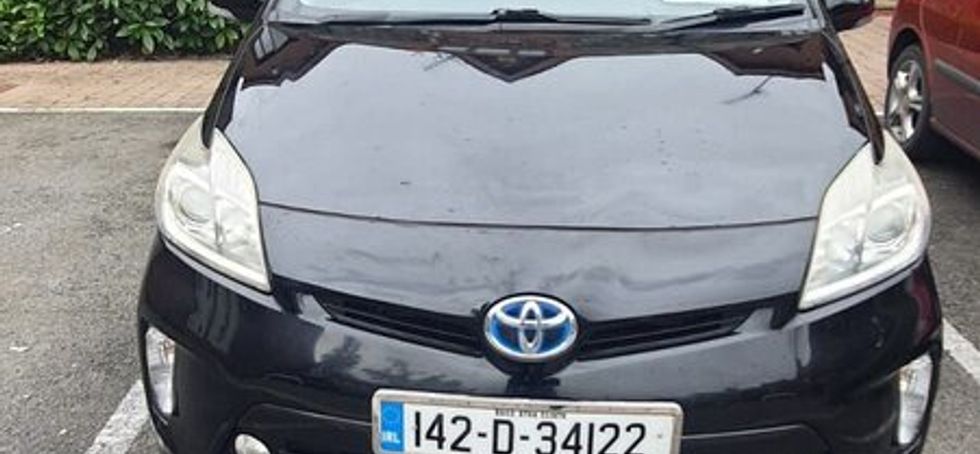 2014 Toyota Prius Hybrid | 120,000 km | New NCT |