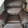 Reclining tilting chair Image 2