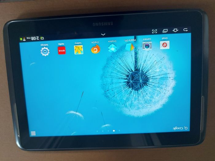 Samsung Galaxy Note 10.1 inch, Model No GT-N8013, 32GB, in excellent condition with lots of family movies for your entertainment