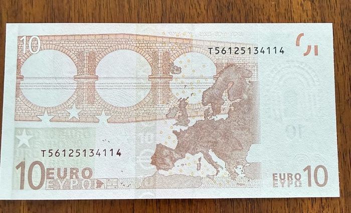 European Union 10 Euro Prefix T 2002 Banknotes X 1