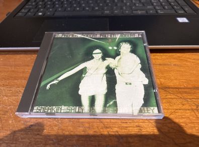 Robert Palmer - Sneakin' Sally Through the Alley (R2)