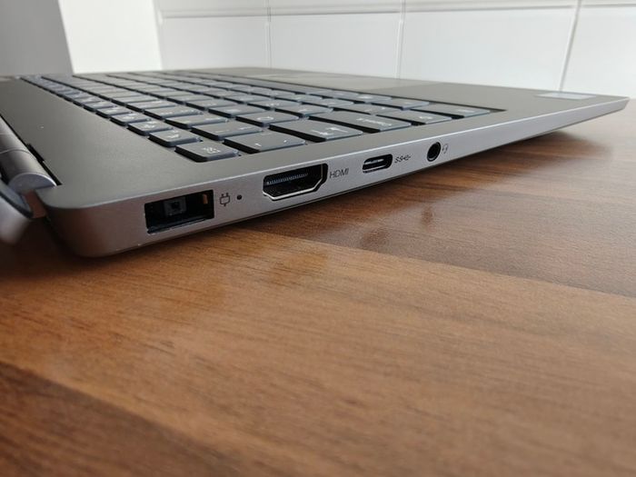 Lenovo Thinkbook 13s | i5 | 8GB | 256GB | 13.3" FHD | Win11