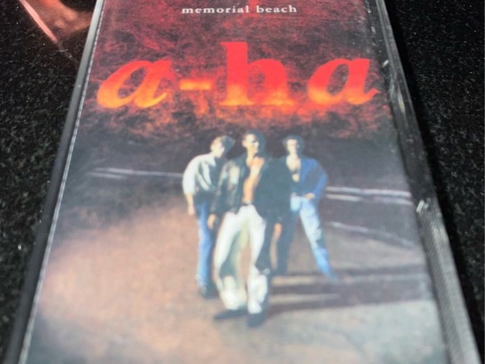 a-ha  memorial beach