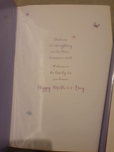 Mother's Day Cards x 2 for 4.00euro .. (20th March)