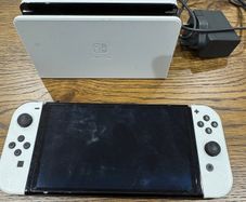 Nintendo Switch 1 OLED