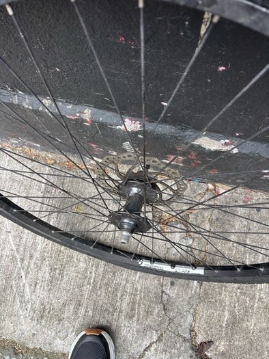 Front disk brake wheel