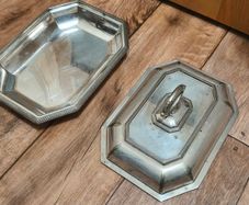 Silver Plated Covered Harrison Bros & Howson Alpha Vintage Entree Serving Dish and Cover Silverplate Sheffield England Antique Collectable Retro