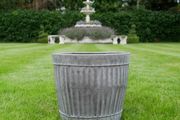 Planter D9488