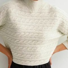 Beige knitted cropped jumper, NEW LOOK, size M