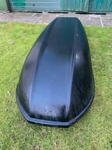 Yakima Carbonite XL roof box/roofbox.