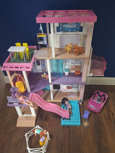 Barbie house