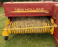 Square baler