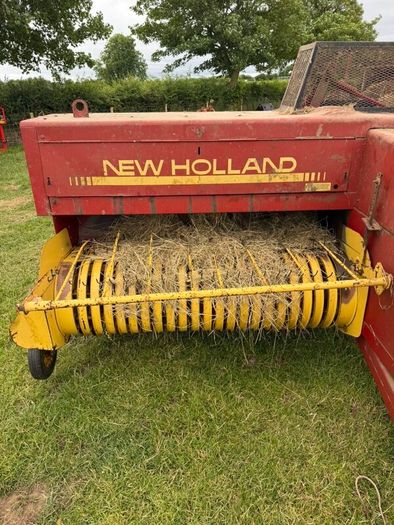 Square baler