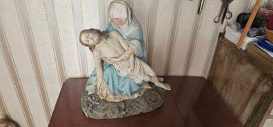 Statue of Mary with Jesus