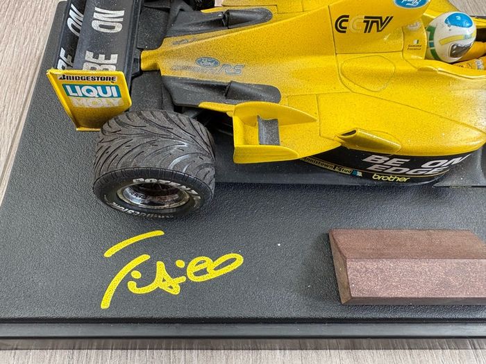 F1 Jordan EJ13 (Inc Part of Real Car) Model 1:18