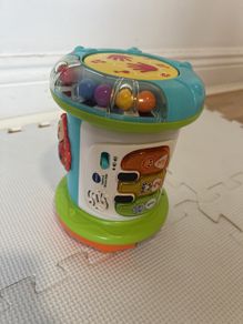 Vtech explore and discover roller