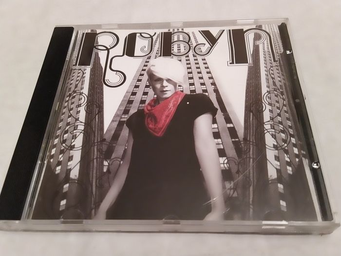 Robyn Cd