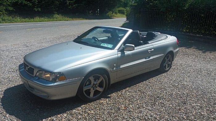 Volvo C70 2005