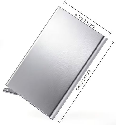 Aluminium credit card holder. Black / silver.