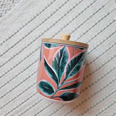 Airtight jar