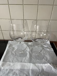 Brand Galway wine glasses (set of two)