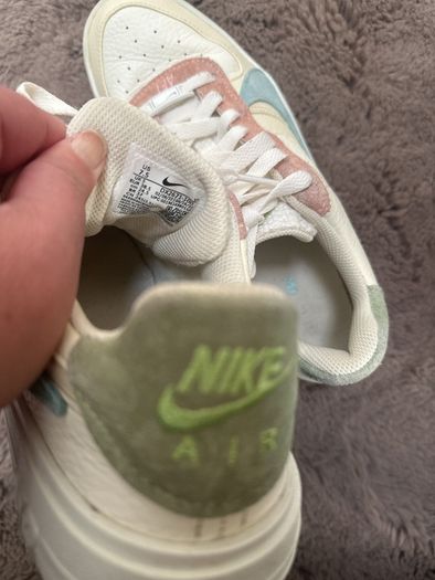 Nike Air