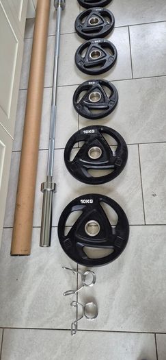 brand new olympic tri grip weight set  B