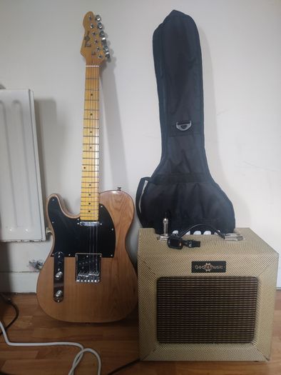 Left handed Electric Guitar
