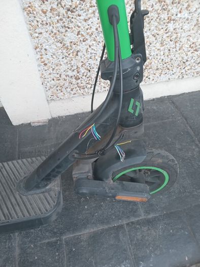 Loco electric scooter