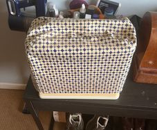 Electric 70s Bernina sewing machine prestine