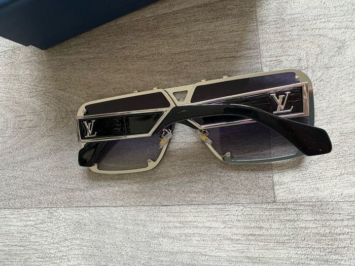 Lv sunglasses