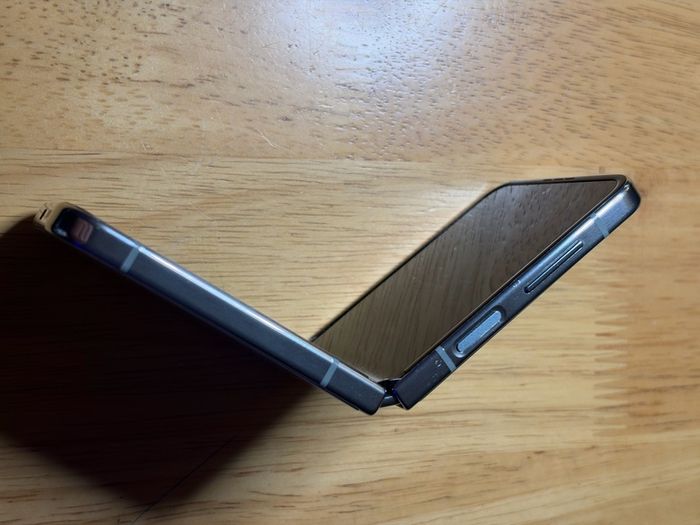 Samsung Galaxy Z Flip 5 (512gb)