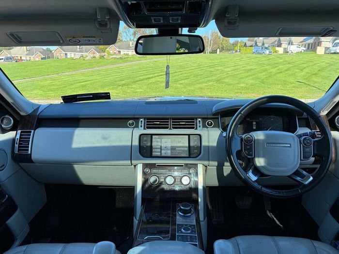Land Rover Range Rover 2014
