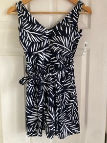 New Size 10 Black/White pattern Swimsuit with Skirt